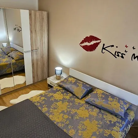 Paola Apartment