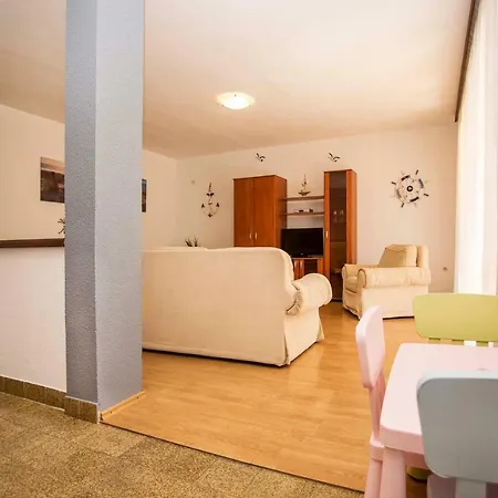 Apartman Paola Póla